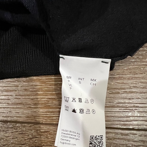 NWOT Boss Hugo boss dark blue sweater small size - Picture 11 of 12